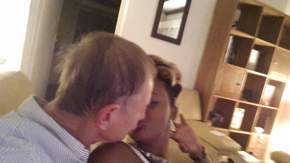 Scopri le novità e gli stili del catalogo 2018 di maisons du monde, tra viaggi caraibici, ispirazioni glamour, spirito rock o green per . CrÃ©ole lance un tais-toi Ã  ses dÃ©tracteurs ! [photos