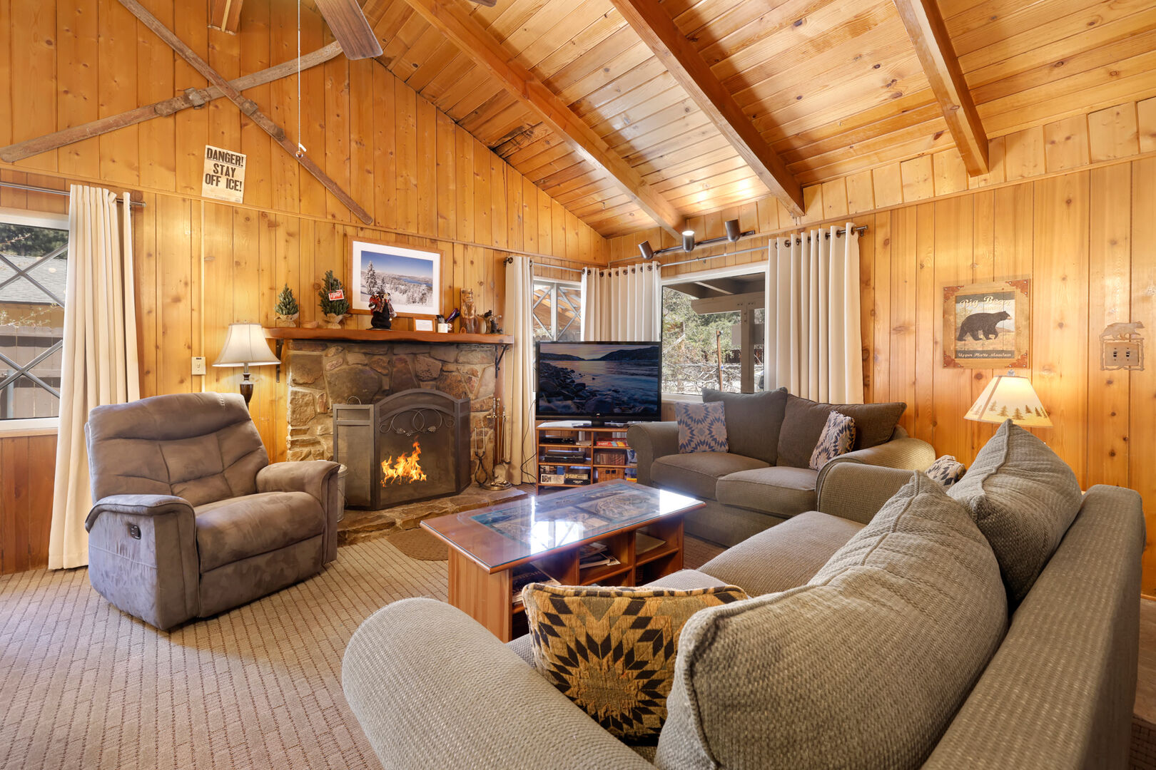 Big bear hot tub cabins. Oriole Cottage | Big Bear Cabin Rental | Big Bear