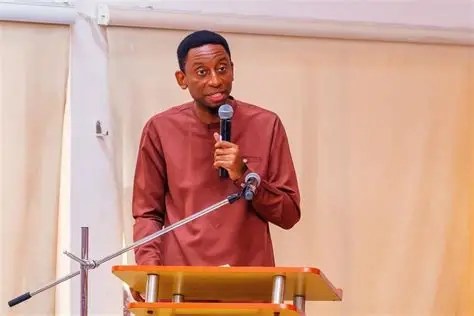 Tunbosun Alake (Commissioner for Innovation, Science and Technology)