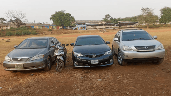 Toyota Camry, Toyota Corolla, metallic in colour, and Lexus RX350, silver in colour,
