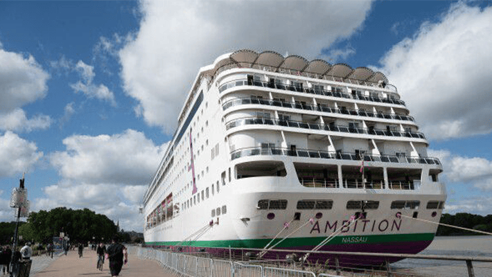 Cruise at Bordeaux