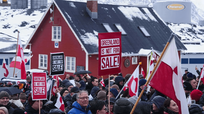 Protesting Greenlanders