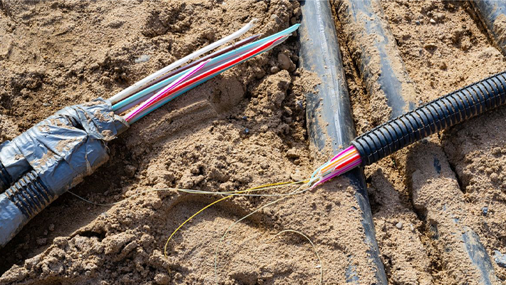 Fibre optic cable damage