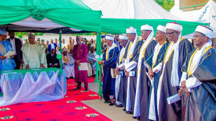 Sokoto: Aliyu swears in High Court Judges, Khadis for Sharia Court of Appeal (Credit: Blueprint Newspapers)