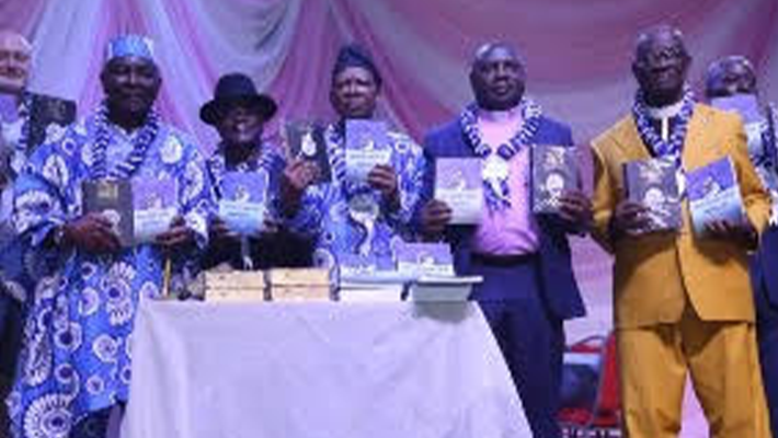 Gen. Yakubu Gowon and others at BSN’s 17th Founders’ Day Annual Lecture and Awards Ceremony