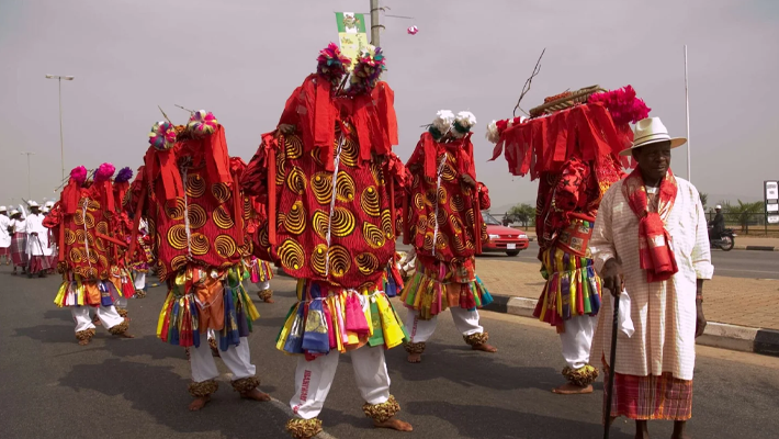 masqueraders display in Omoku