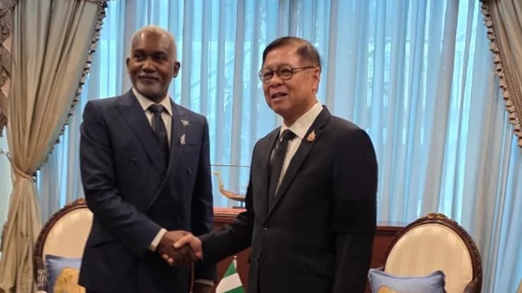 Mr Tuggar and Mr Phuangketkeow