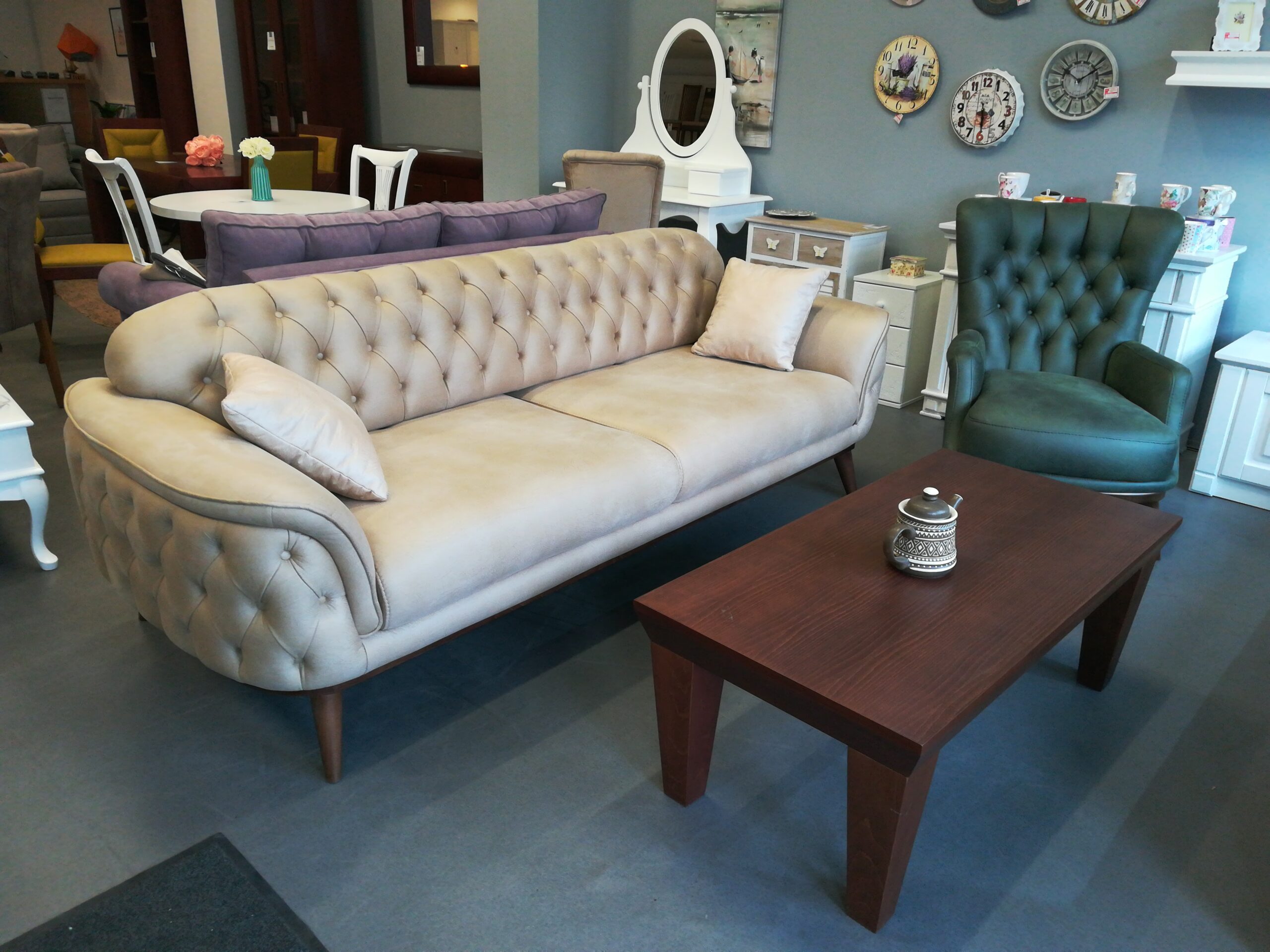 Nadomak smedereva, u delu grada koji smederevci znaju kao plavinac,. Direktor Objavljivanje Nasa Kompanija Es Sistem Novi Sad Fotelja Taganeakemi Com