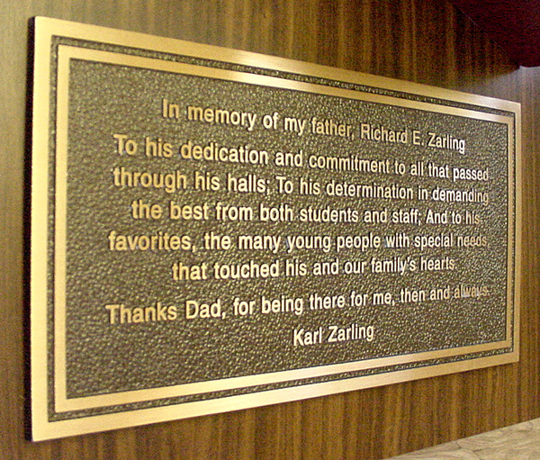A memorial plaque is the leader in park bench plaques. Donor Plaques Photo Gallery | Gift BricksÂ®