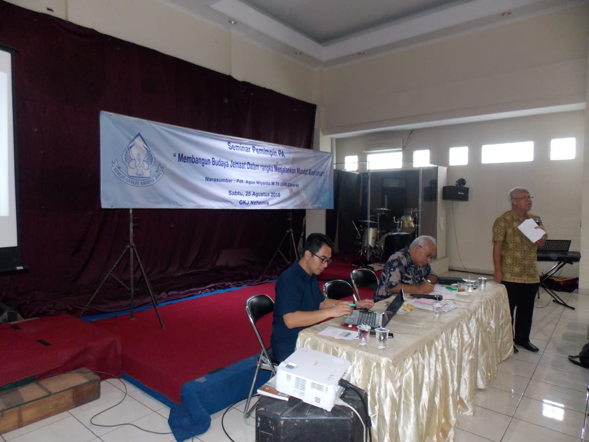 Hidup Kudus Dalam Kebaikan Hati” (Filipi 4: 4-7) - GKJ Nehemia Pondok Indah