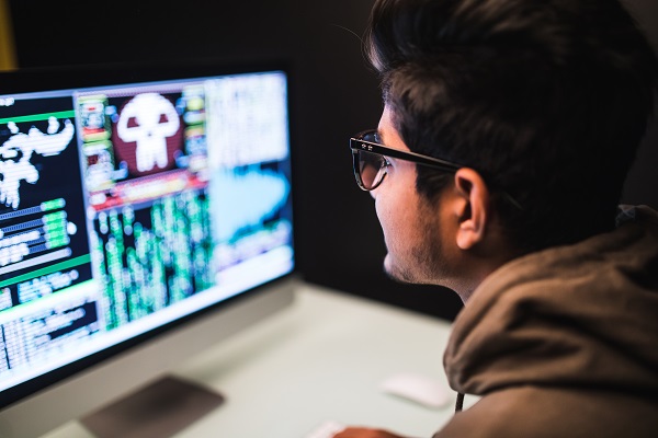 Keylogger: Ketahui Arti, Cara Kerja, dan Kiat Mencegahnya - Glints Blog