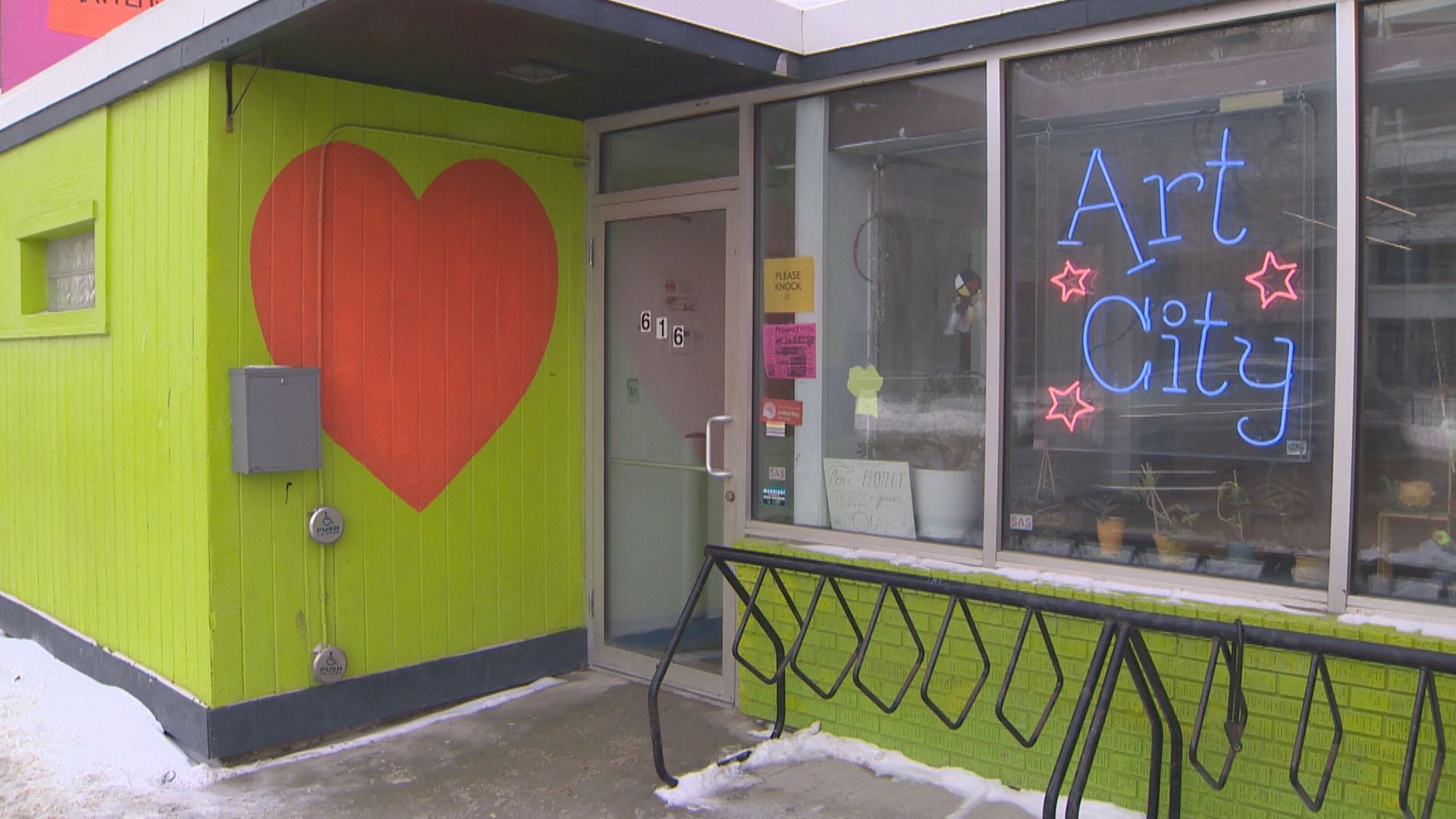 Organização sem fins lucrativos de Winnipeg envia arte e apoio para Minneapolis – Winnipeg