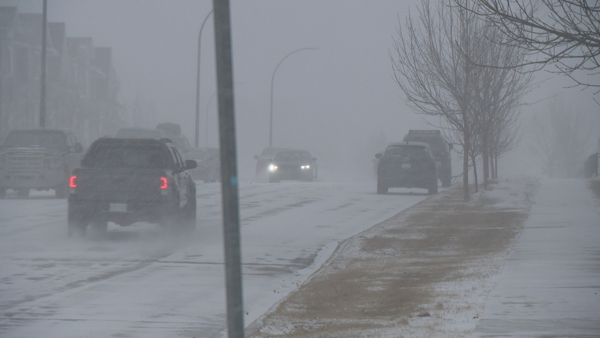 Tempestade de neve de fevereiro atinge Saskatchewan após um breve gostinho da primavera
