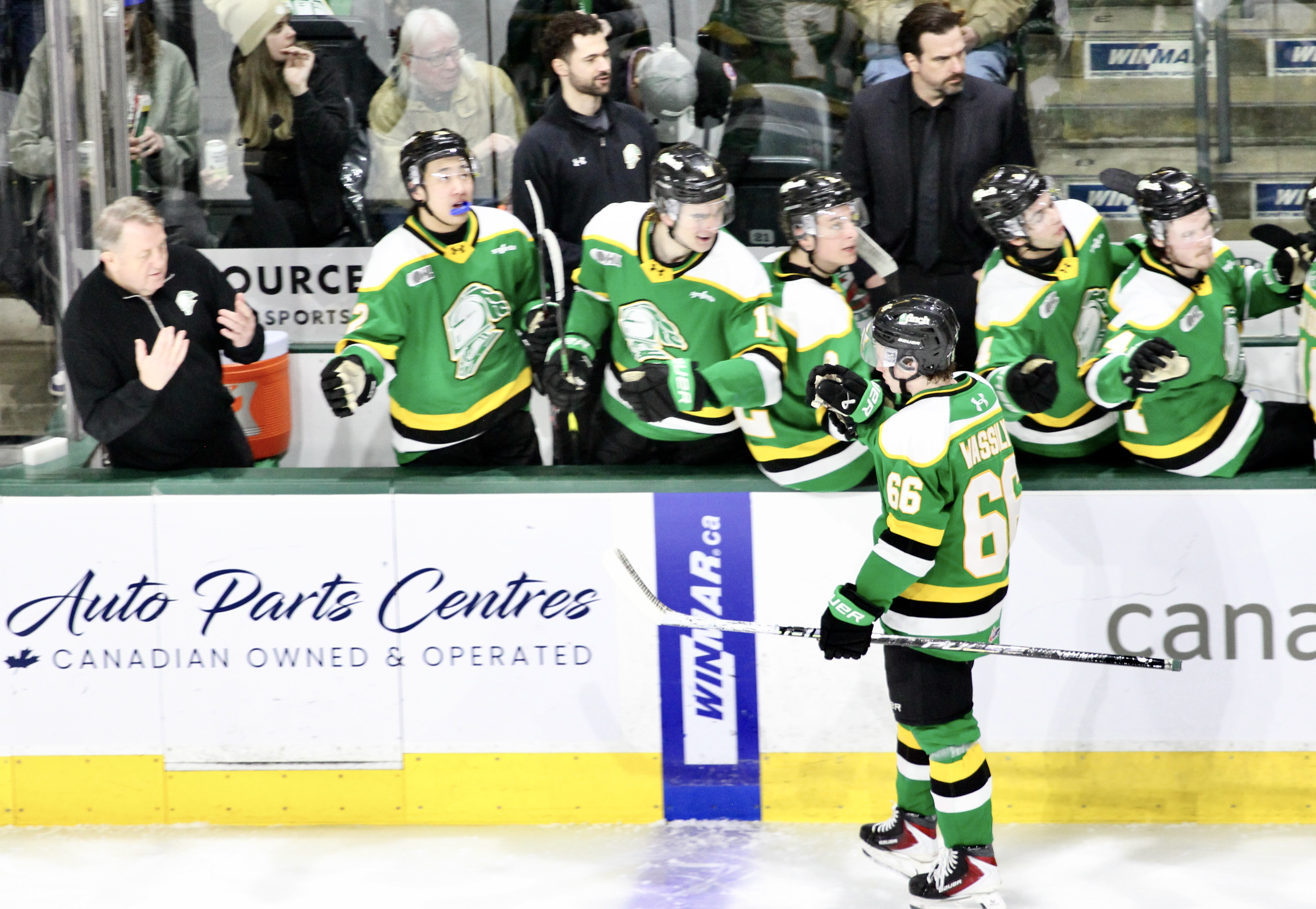 London Knights derrota Guelph Storm para chegar a 1 ponto de Sault Ste. Maria – Londres