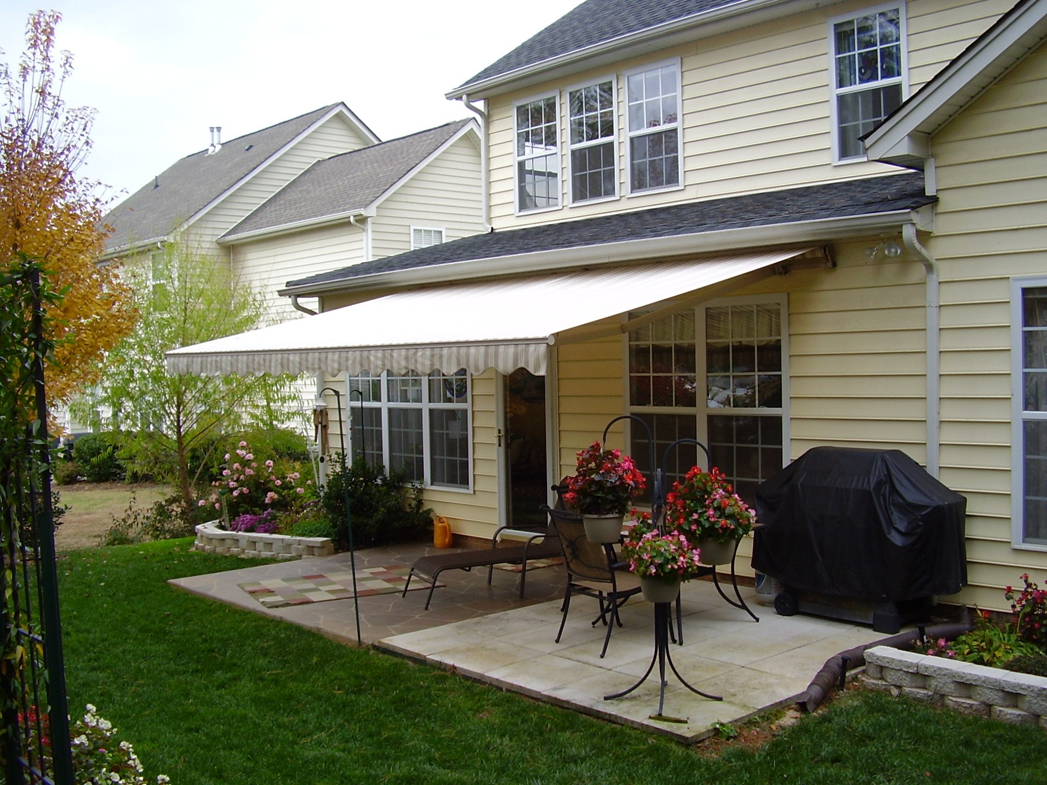 Coverite is proud to be your durasol . Retractable Awnings