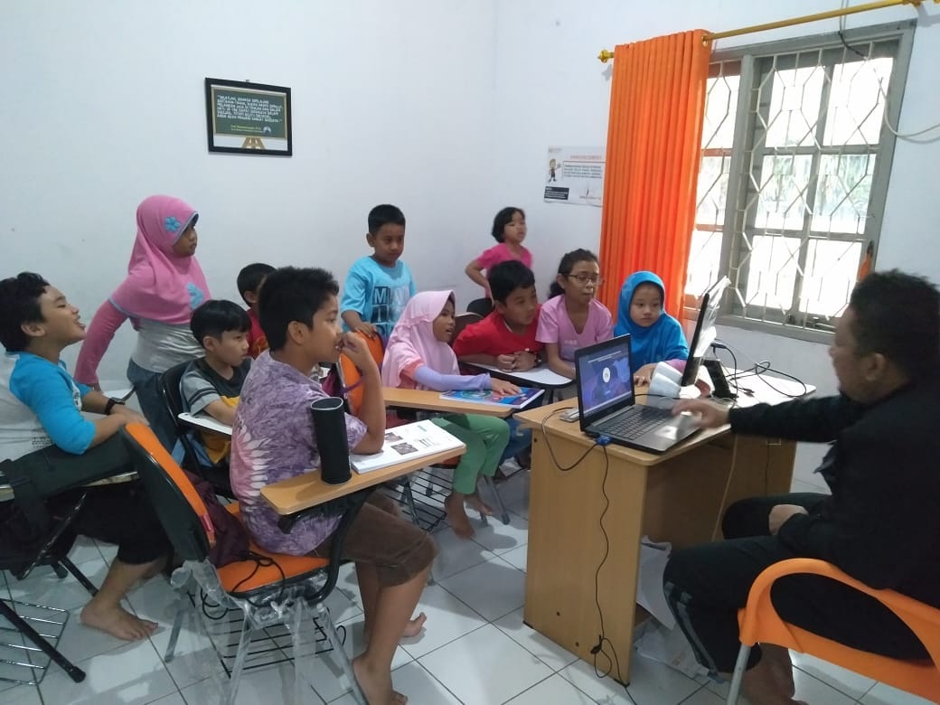 Pdf belajar membaca dengan metode gasuka usia 3 6 tahun copyl. Kursus Bahasa Inggris Untuk Anak Anak Umur 5 12 Tahun
