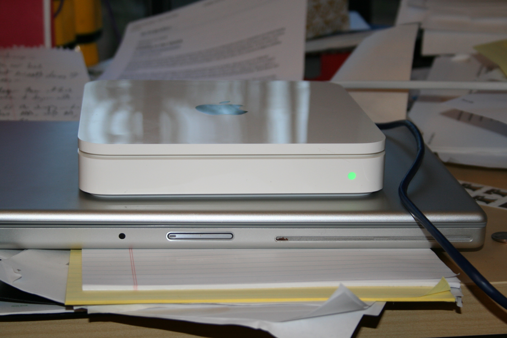 apple-s-time-capsule-plays-nice-with-verizon-s-fios-gravitational-pull