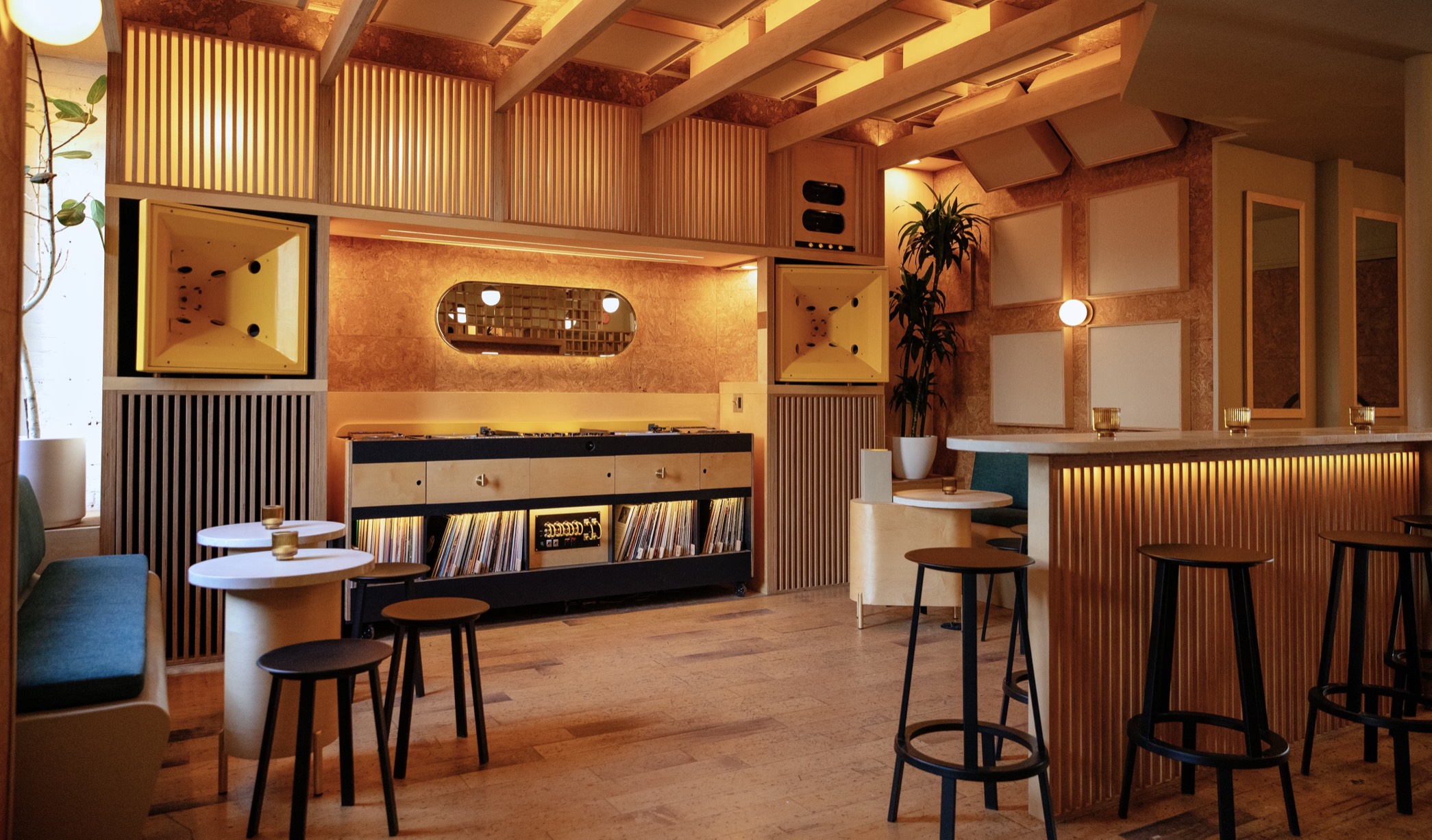 eavesdrop Greenpointers