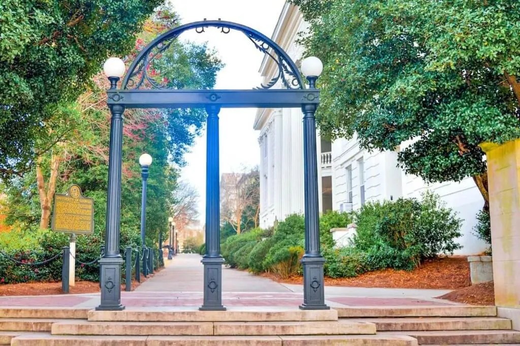 Head east toward athens, the northern gateway to georgia's antebellum trail, which winds south . The 27 Best Road Trips From Atlanta Georgia Day Trips More