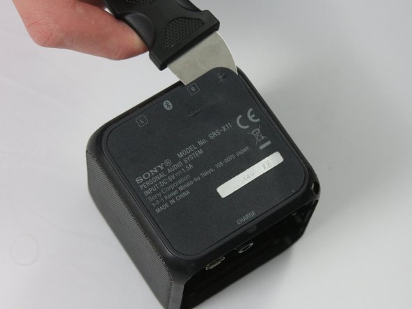 Zudem verglichen mit dem x33 und der ue . Sony Srs X11 Bluetooth Speaker Disassembly Ifixit Repair Guide