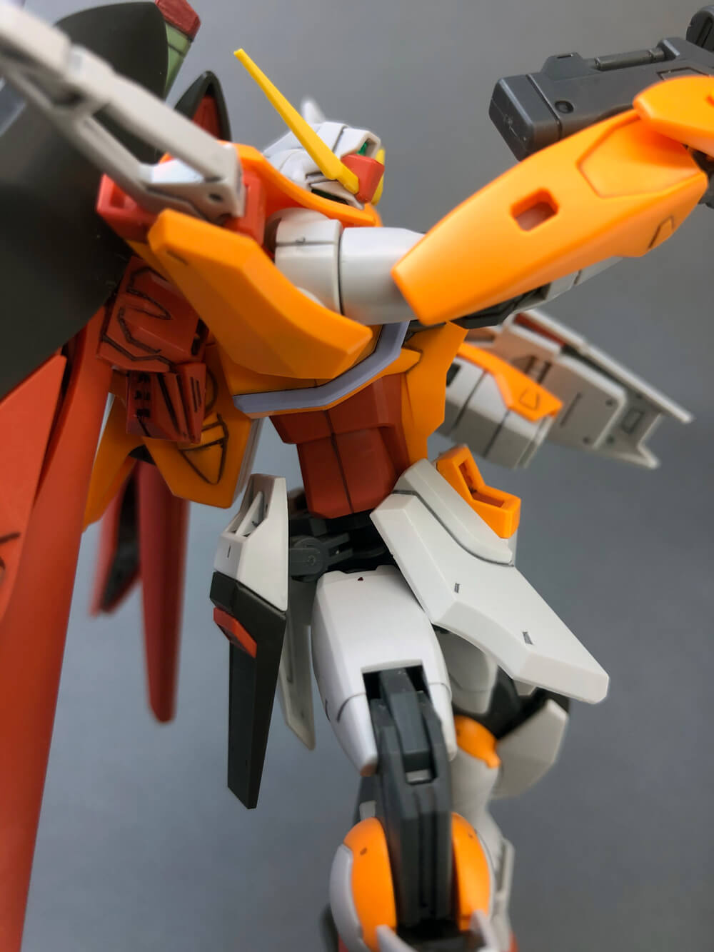 HGCE 1/144 デスティニーガンダム（ハイネ専用機） ガンプラ 素組み
