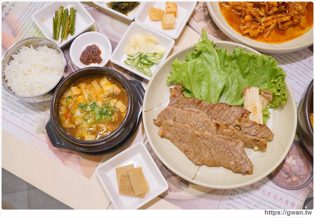 韓品肋排 Att 4 Fun 新開幕韓式料理 | 白飯、生菜、韓式小菜無限續加吃到飽