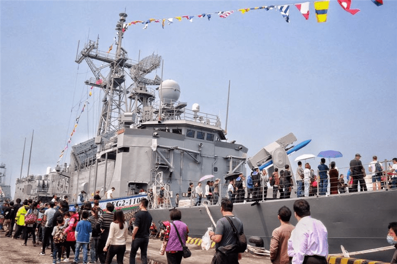 三月限定！！2019敦睦遠航訓練，海軍軍艦停靠全台七大港口，開放民眾免費登船參觀～