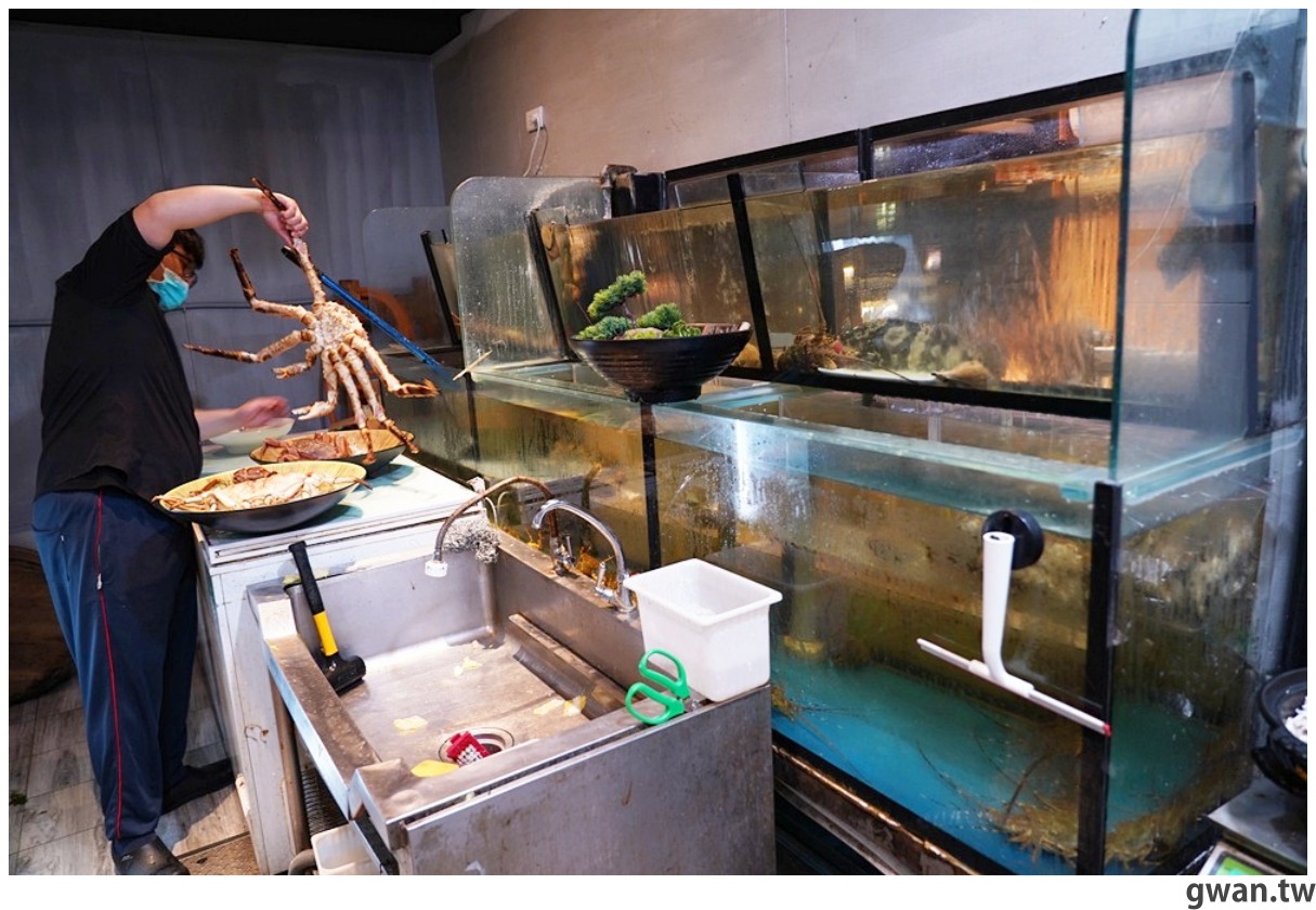 台中超特別的日式料理，想吃奇奇怪怪的海鮮就來這兒～