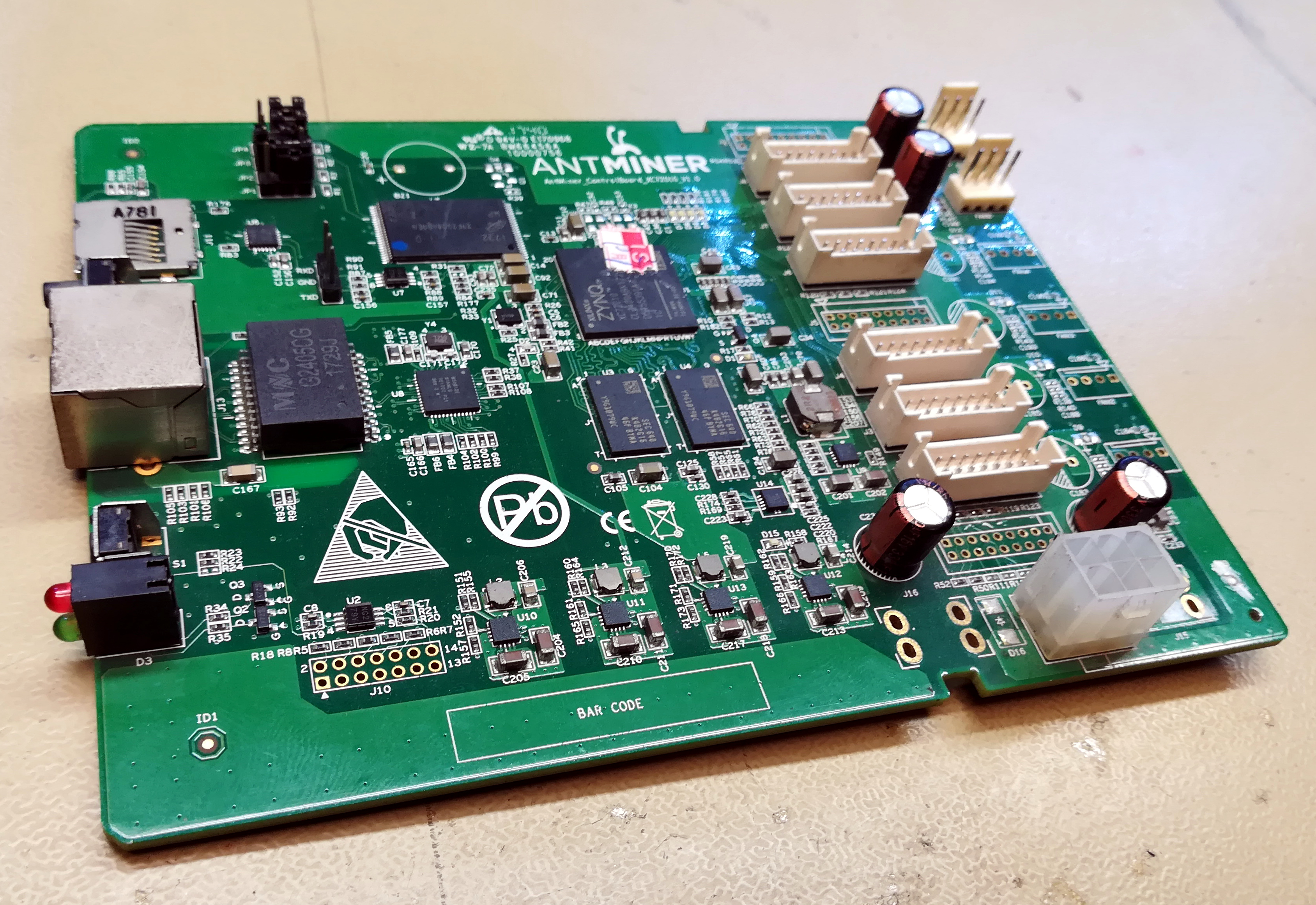 Stanfill claims xilinx, a partner of theirs, copied these designs from sqrl. A Xilinx Zynq Linux Fpga Board For Under 20 The Windfall Of Decommissioned Crypto Mining Hackaday