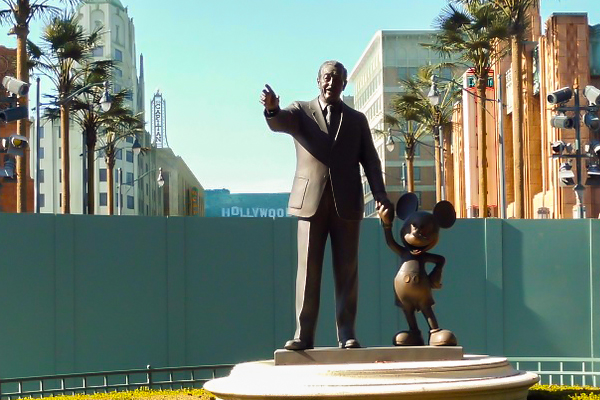 Dreams are forever（Walt Disney）