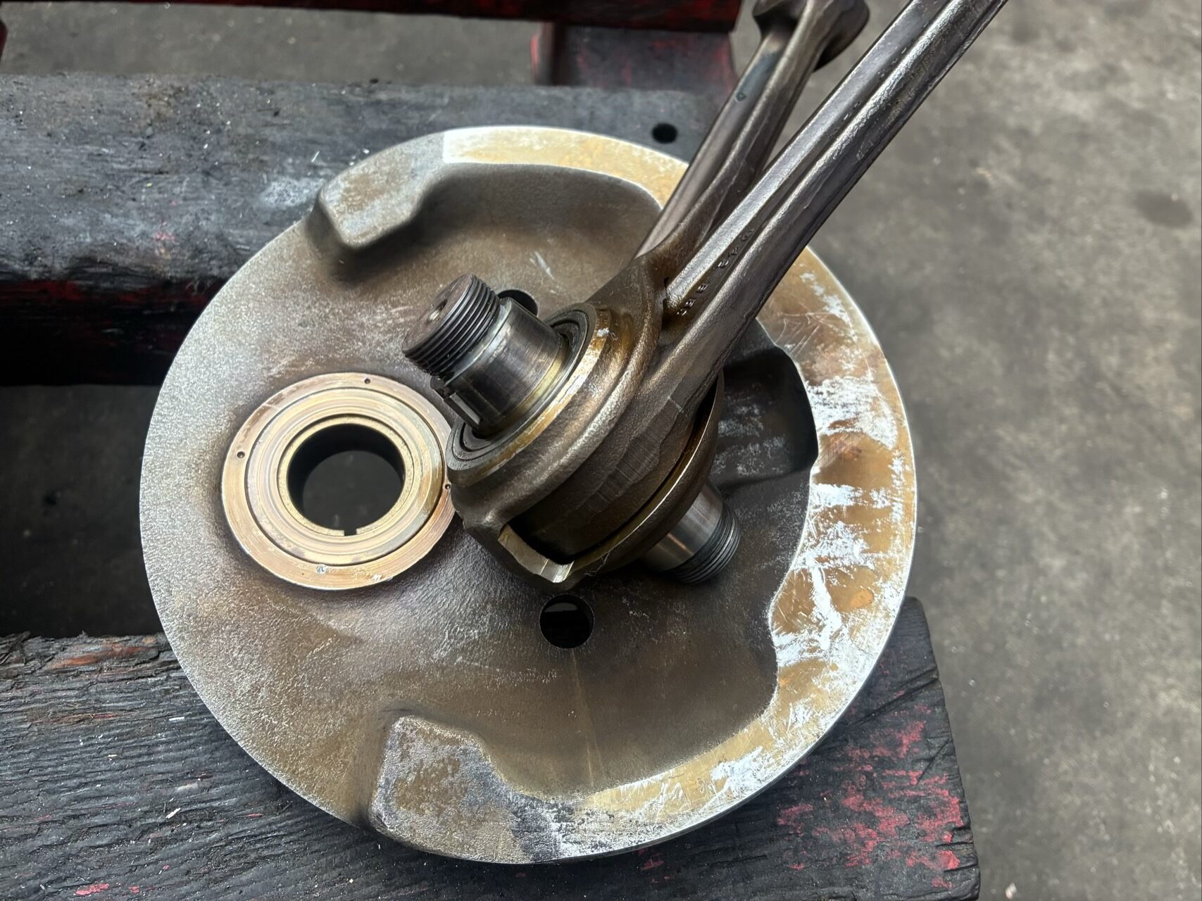 安曇野ハーレーレストアクラブ蔵志苦巣 – 長野県安曇野でハーレーの