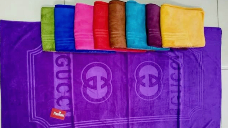 Harga Handuk Gucci (sumber: instagram/ishacreation.oneway.morvi)