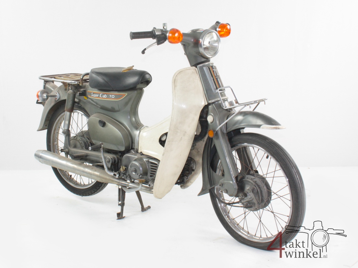 Honda C70 (sumber: mobil123.com)