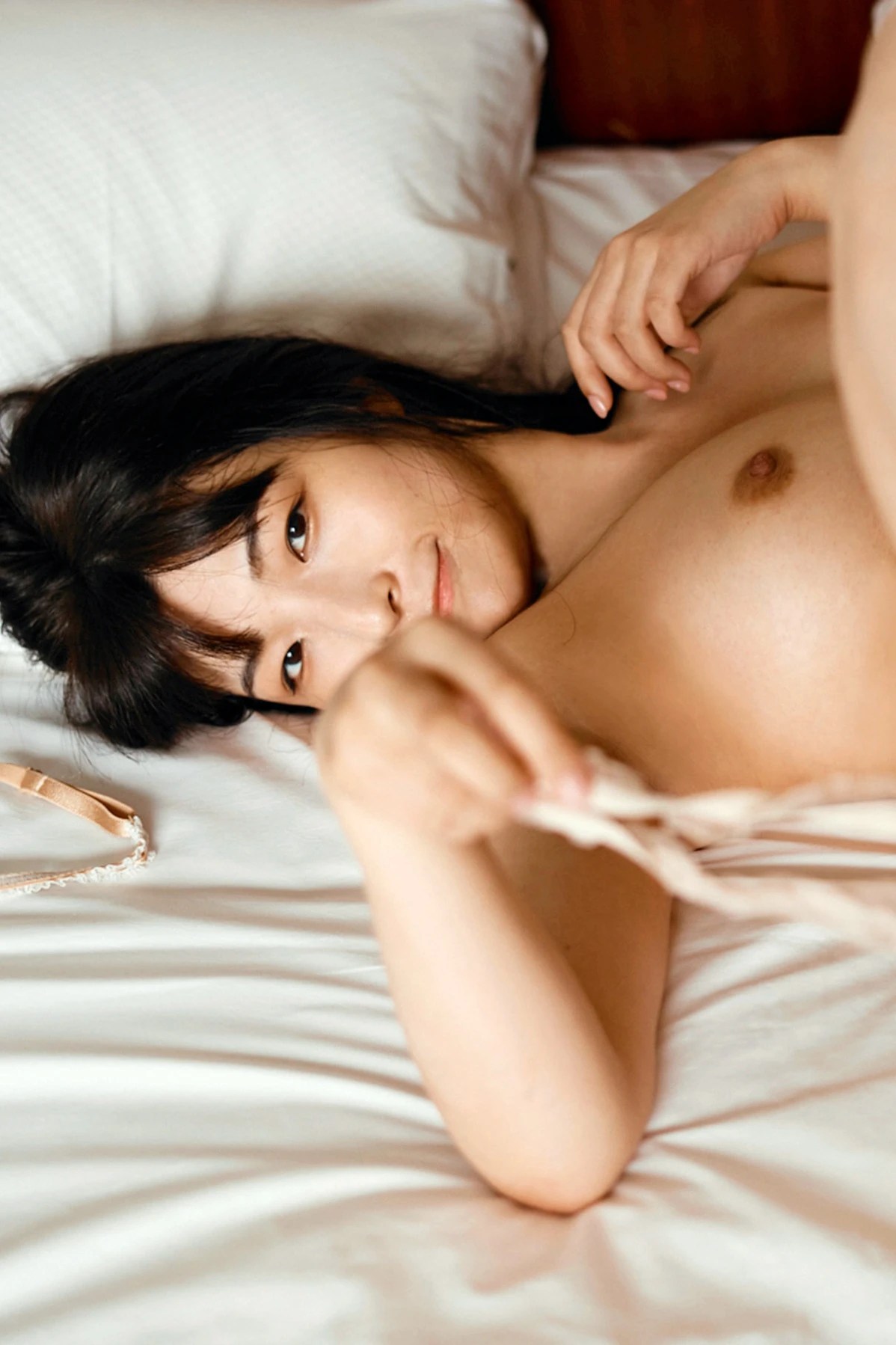 松川千紘集「女優だから、脱いだ」第二辑