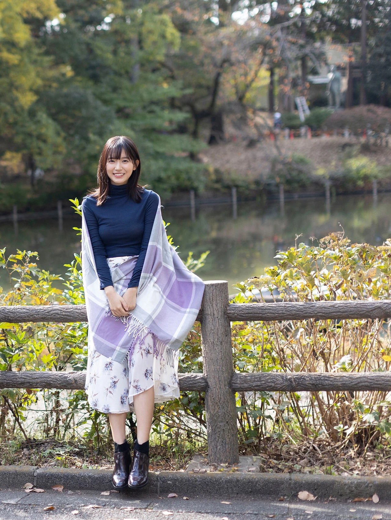 志田音々週刊ポストデジタル集「大人びたキミが眩しくて」Set.01