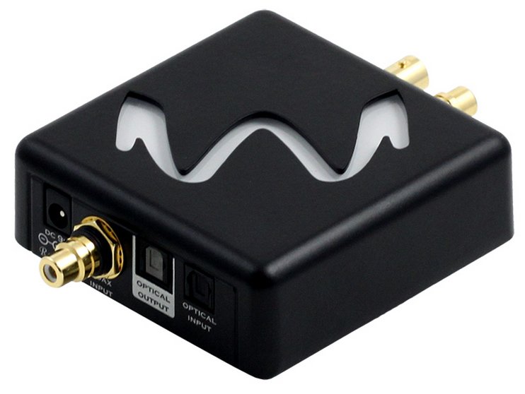 The instruction manual is very simple, the cable given with the device is normal, and is like a computer wire that unfortunately ends . Wyred4sound Remedy Digital Reclocker Hifi Pig