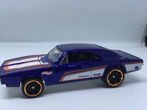 Hot Wheels 69 Dodge Charger 500 Hwalto Parcelamento Sem Juros