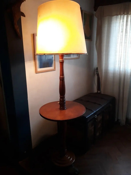 Lámpara muy antigua de bronce y con mármol negro tiene 3 luces de vela y una luz central detalle . Lesa En Mercado Libre Argentina