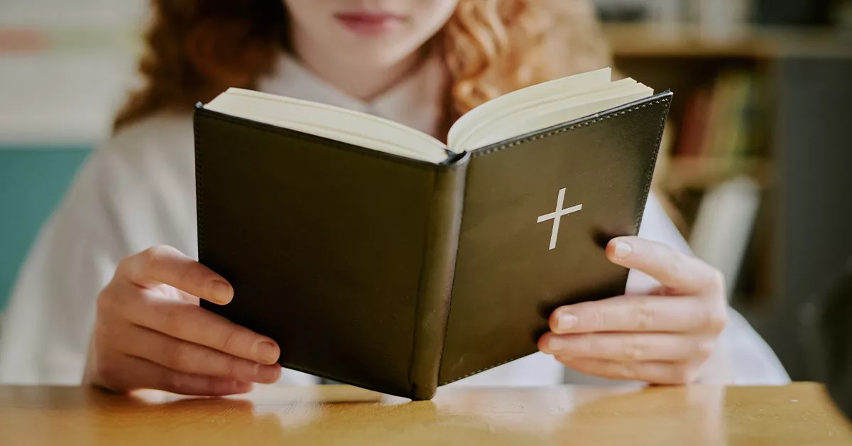 Time to update school worship and RE for modern Britain, Government told – Humanists UK