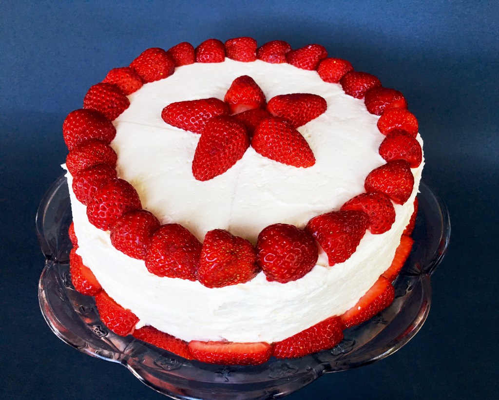 Vanilla Cake with Strawberries and White Chocolate Cream Cheese