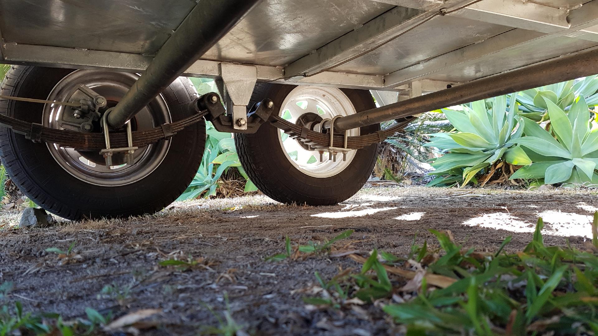 Trailer brakes options for hunting trailers towing quads and buggies
