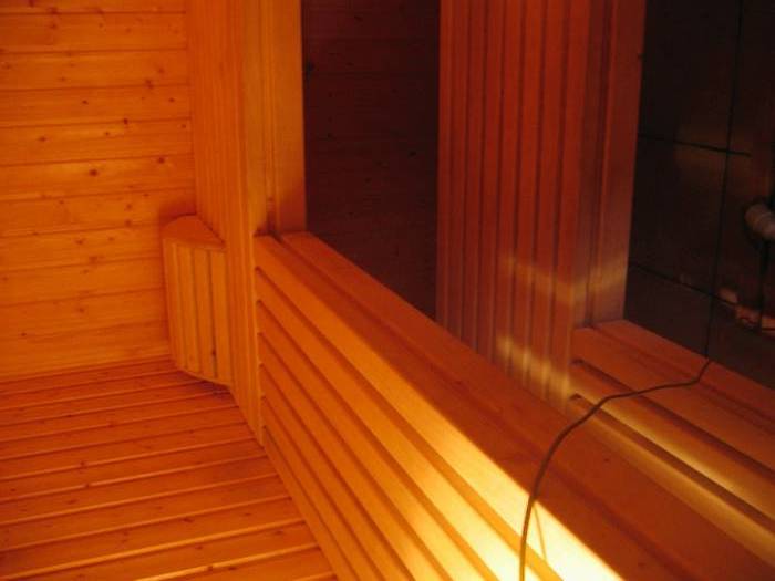 It is big enough for two so . Bauanleitung meiner Sauna