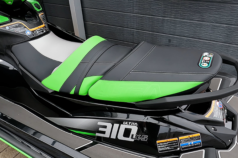 カワサキ ジェットスキー ウルトラ 純正スポンソン カワサキ ジェットスキー ウルトラ 純正スポンソン