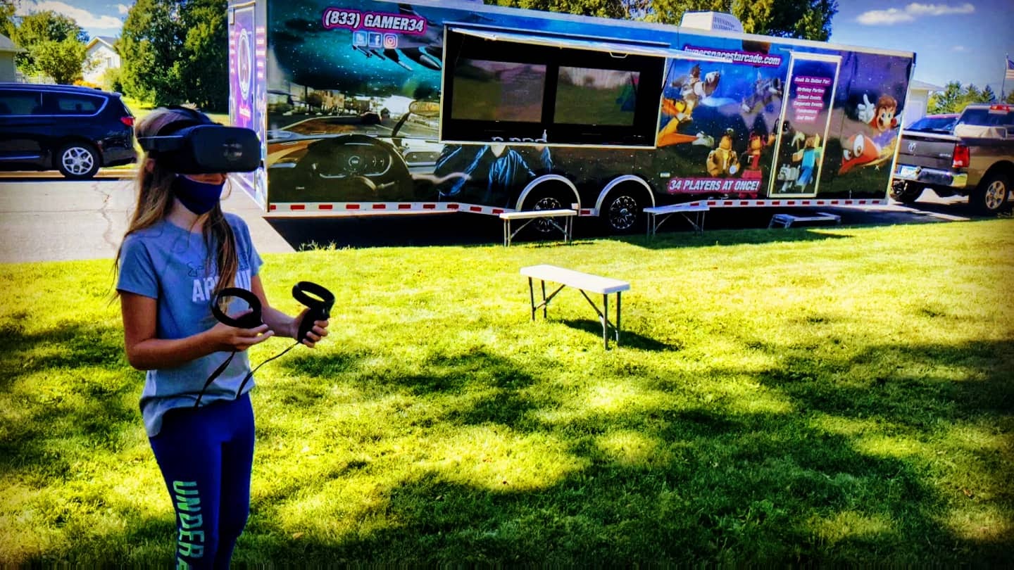 There's nothing quite like a game to bring people together. Virtual Reality Party Vr Immersive Experiences All Ages Love