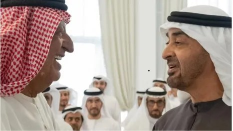 إعلامي إماراتي يثير غضبا سعوديا: هذه أسباب أزمة رونالدو وبنزيما الحقيقية إعلامي إماراتي يثير غضبا سعوديا: هذه أسباب أزمة رونالدو وبنزيما الحقيقية