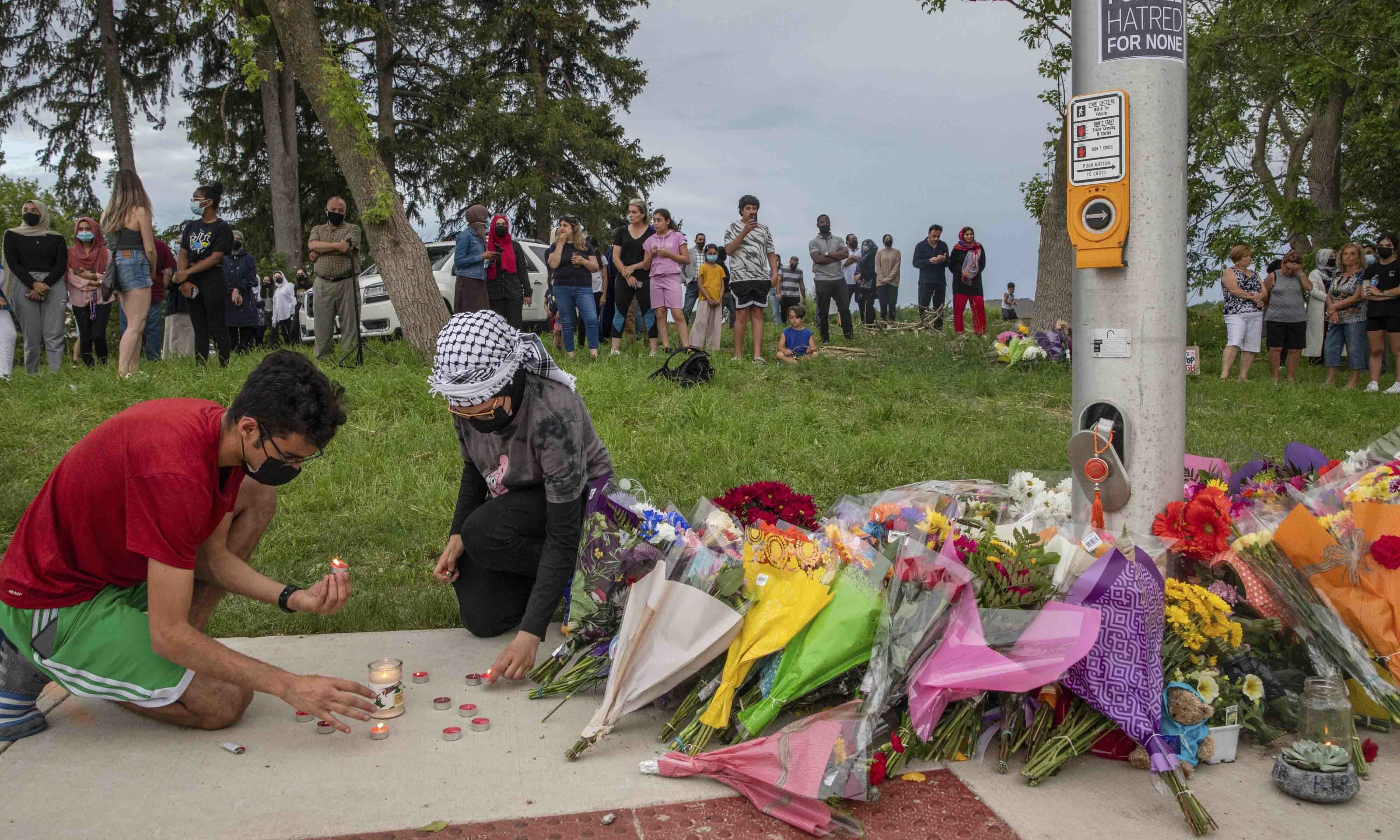 Infiniti is a luxury car brand that's relatively new on the market when compared with some heritage luxury auto brands like mercedes or jaguar. Pakistan Origin Muslim Family Of 4 Killed In Premeditated Attack In Canada World Dawn Com