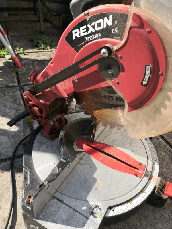 Heres a picture of old wolf grinder ive had for 20 years. REXON Mitre saw m2500a | in Walthamstow, London | Gumtree