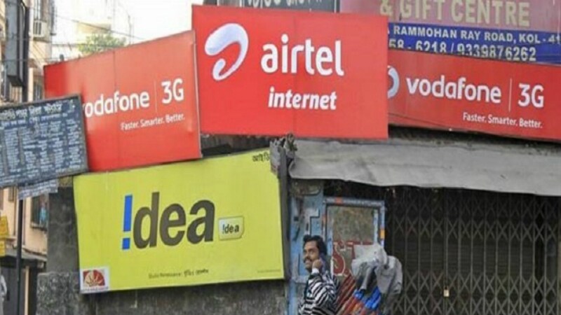 Who is better in the affordable recharge pack coming with cheap 4G phones?