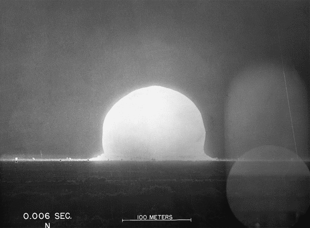 Nuclear Test Nuclear Explosion Atomic Bomb Gif On Gifer By Landahuginn