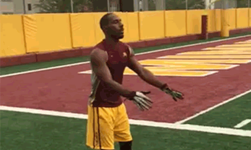 Dwight Freeney Foot Gif Find On Gifer